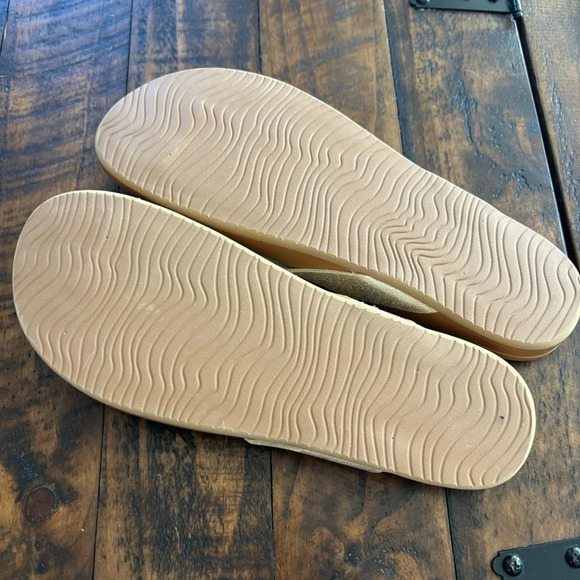 Reef sandals NWT SZ 11 or 6 - Picture 3 of 7